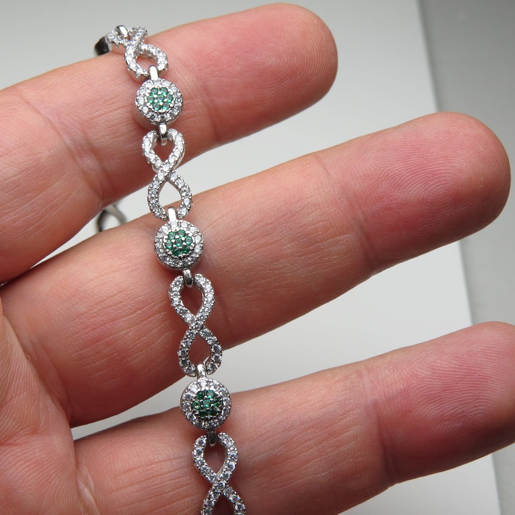 *925 Sterling Silver Diamond & Emerald Bracelet